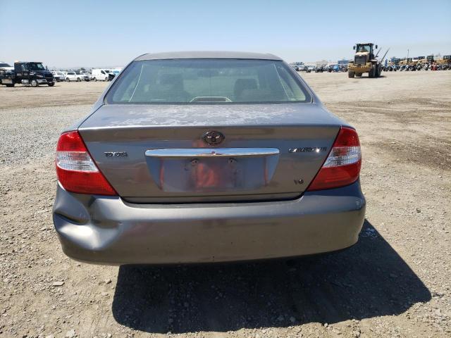 JTDBF32K820024069 - 2002 TOYOTA CAMRY LE CHARCOAL photo 6