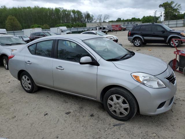 3N1CN7AP5CL881355 - 2012 NISSAN VERSA S SILVER photo 4