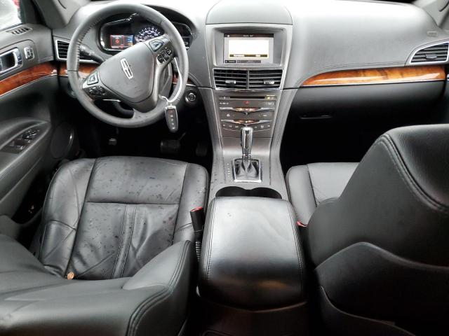 2LMHJ5NK0KBL00758 - 2019 LINCOLN MKT SILVER photo 8