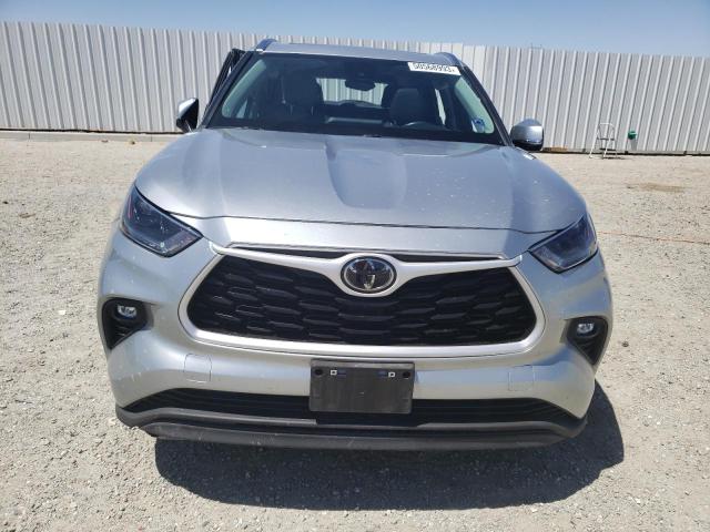 5TDHZRAH3MS041033 - 2021 TOYOTA HIGHLANDER XLE Gümüş foto 5
