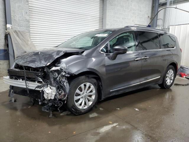 2C4RC1BG4HR702676 - 2017 CHRYSLER PACIFICA TOURING L GRAY photo 1