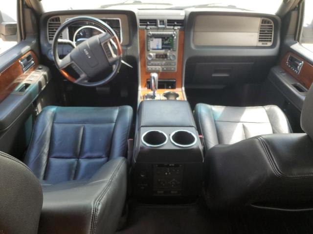 5LMJJ2H5XBEJ03311 - 2011 LINCOLN NAVIGATOR SILVER photo 8