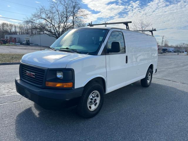 1GTZ7TCF3F1196782 - 2015 GMC SAVANA G3500 WHITE photo 2