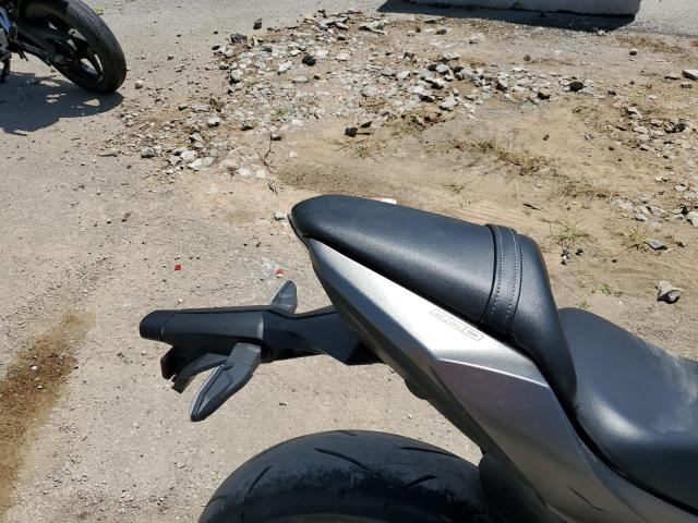 ML5EXER15PDA84553 - 2023 KAWASAKI EX650 R Qara foto 6