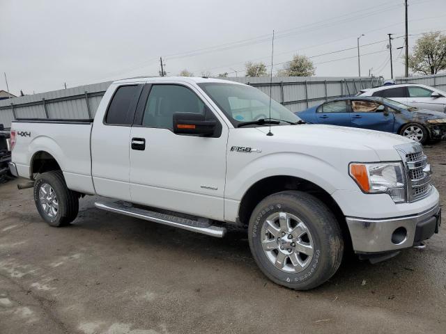 1FTFX1ETXDFA28874 - 2013 FORD F150 SUPER CAB WHITE photo 4