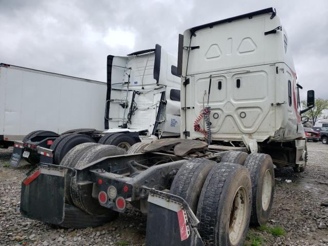 3AKJHHFG0PSNZ5289 - 2023 FREIGHTLINER CASCADIA 1 WHITE photo 4