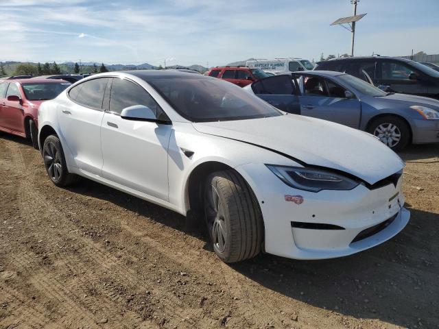 5YJSA1E56NF470705 - 2022 TESLA MODEL S თეთრი ფოტო 4