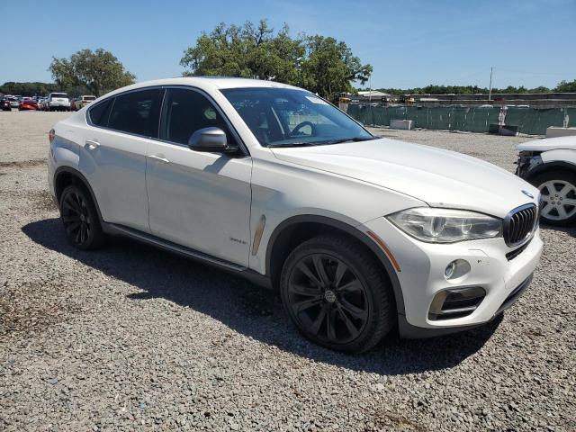 5UXKU2C57F0F95424 - 2015 BMW X6 XDRIVE35I WHITE photo 4