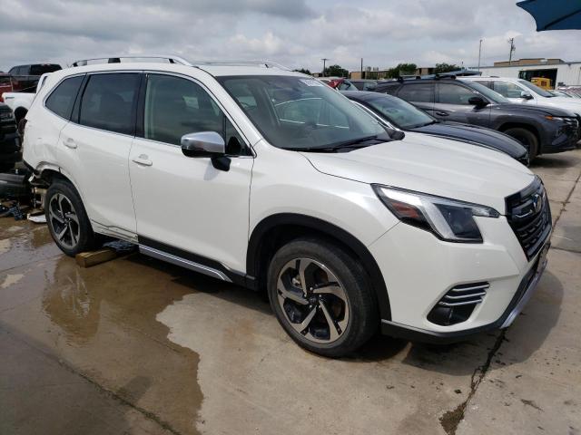 JF2SKARC5NH434057 - 2022 SUBARU FORESTER TOURING 白色 照片 4