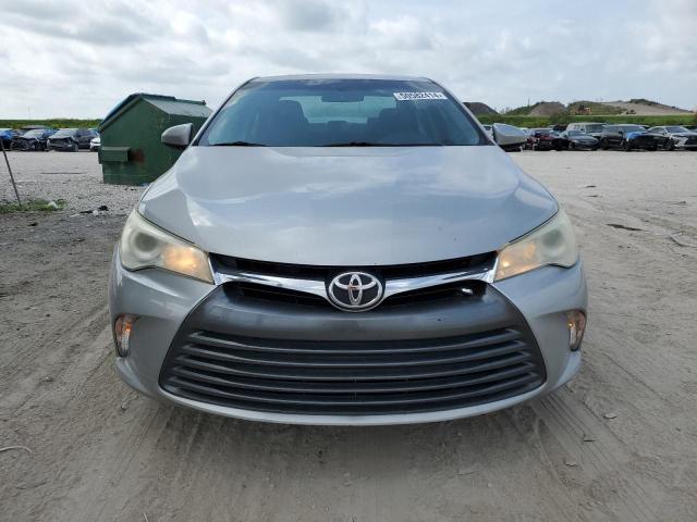 4T4BF1FKXGR549120 - 2016 TOYOTA CAMRY LE SILVER photo 5