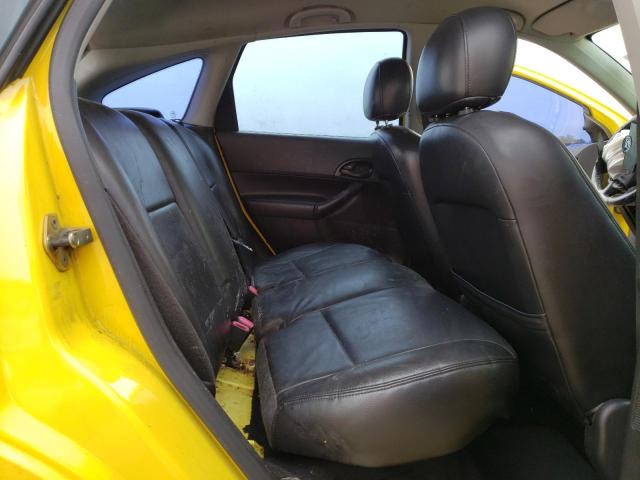 3FAFP37N05R133332 - 2005 FORD FOCUS ZX5 YELLOW photo 10