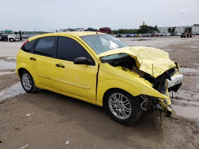 3FAFP37N05R133332 - 2005 FORD FOCUS ZX5 YELLOW photo 4