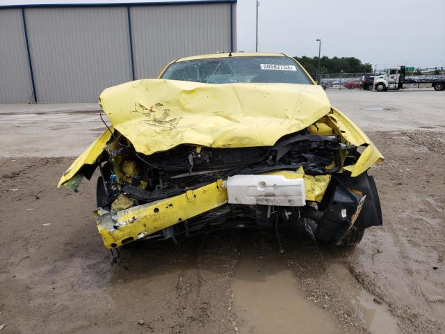 3FAFP37N05R133332 - 2005 FORD FOCUS ZX5 YELLOW photo 5