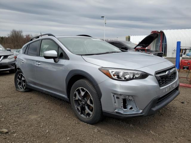 JF2GTAEC1LH237327 - 2020 SUBARU CROSSTREK PREMIUM SILVER photo 4