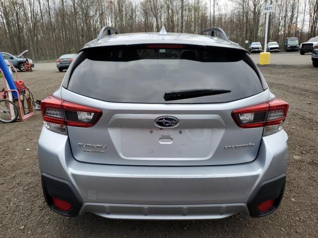 JF2GTAEC1LH237327 - 2020 SUBARU CROSSTREK PREMIUM SILVER photo 6