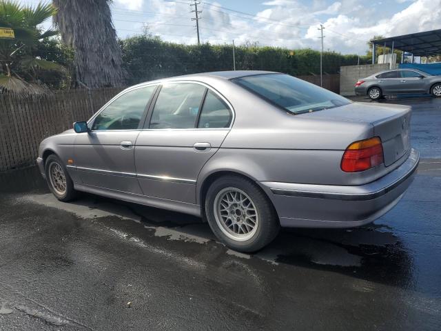 WBADM6332XBY20123 - 1999 BMW 528 I AUTOMATIC SILVER photo 2