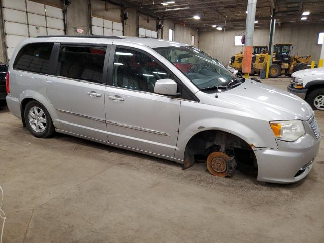 2A4RR8DG0BR641011 - 2011 CHRYSLER TOWN & COU TOURING L SILVER photo 4