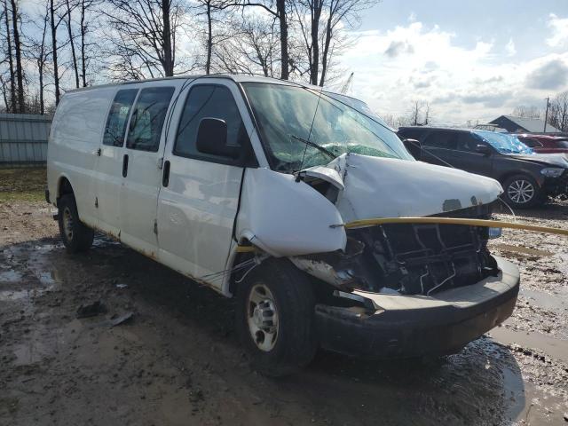 1GCWGGBA8C1200837 - 2012 CHEVROLET EXPRESS G2 WHITE photo 4