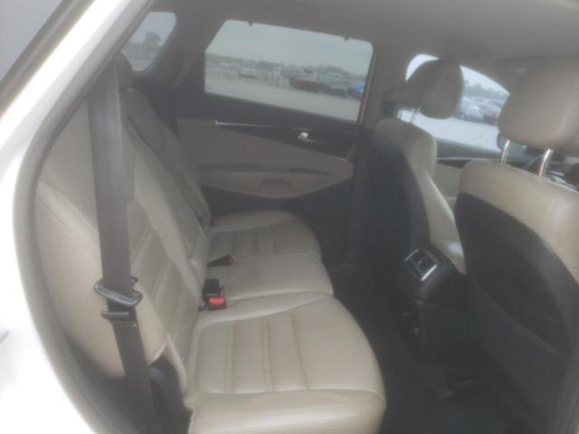 5XYPH4A52GG173418 - 2016 KIA SORENTO EX WHITE photo 11
