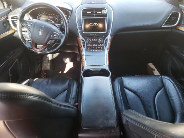 2LMTJ8LR7GBL41715 - 2016 LINCOLN MKX RESERVE 白色 照片 8