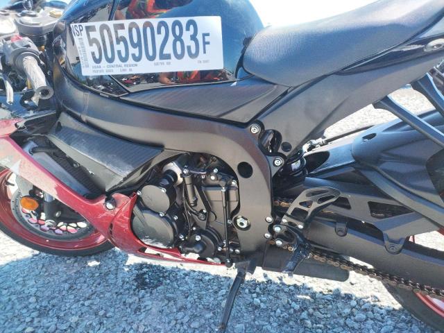 JS1GR7MA0J2100471 - 2018 SUZUKI GSX-R750 BLACK photo 7