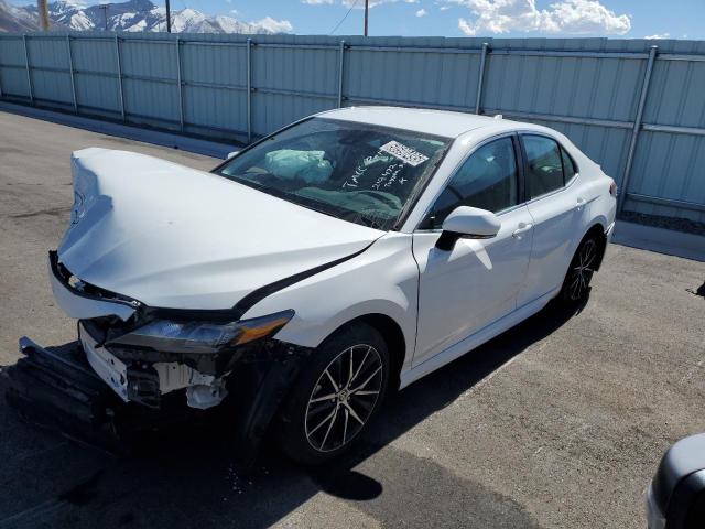 4T1G11AK1RU219472 - 2024 TOYOTA CAMRY SE NIGHT SHADE WHITE photo 1