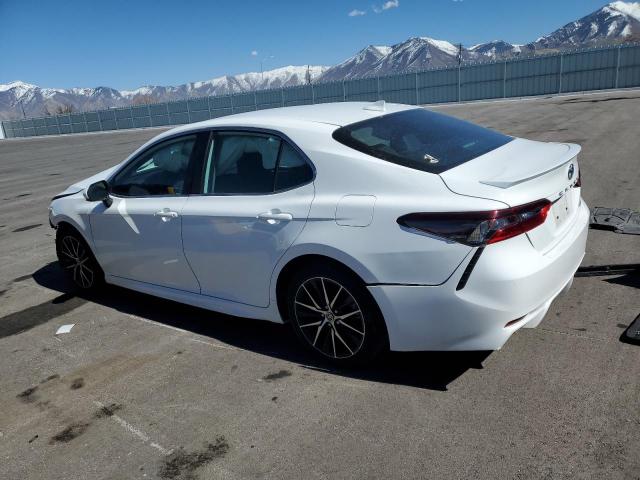 4T1G11AK1RU219472 - 2024 TOYOTA CAMRY SE NIGHT SHADE WHITE photo 2