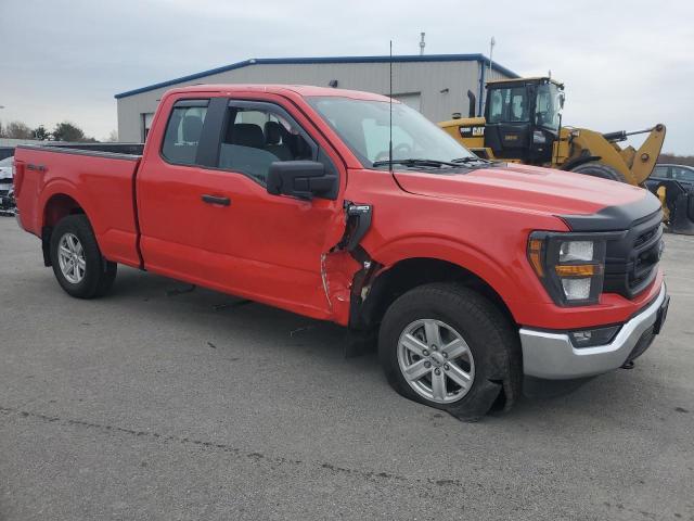 1FTEX1EP5PKE06965 - 2023 FORD F150 SUPER CAB RED photo 4