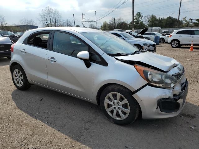 KNADN5A3XD6192469 - 2013 KIA RIO EX SILVER photo 4