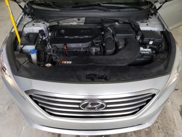 5NPE24AF7GH314493 - 2016 HYUNDAI SONATA SE SILVER photo 11