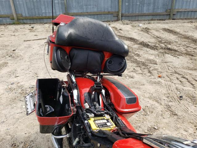 1HD1FCW186Y634279 - 2006 HARLEY-DAVIDSON FLHTCUI 红色 照片 6