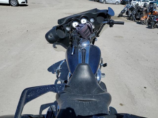 1HD1KBM14CB652060 - 2012 HARLEY-DAVIDSON FLHX STREET GLIDE BLUE photo 6