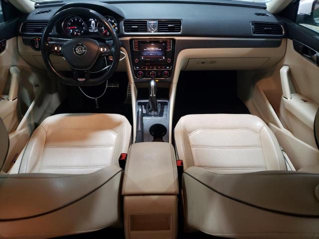 1VWDT7A34HC080355 - 2017 VOLKSWAGEN PASSAT R-LINE Weiß Foto 8