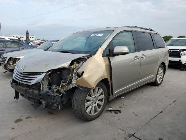 2017 TOYOTA SIENNA XLE, 