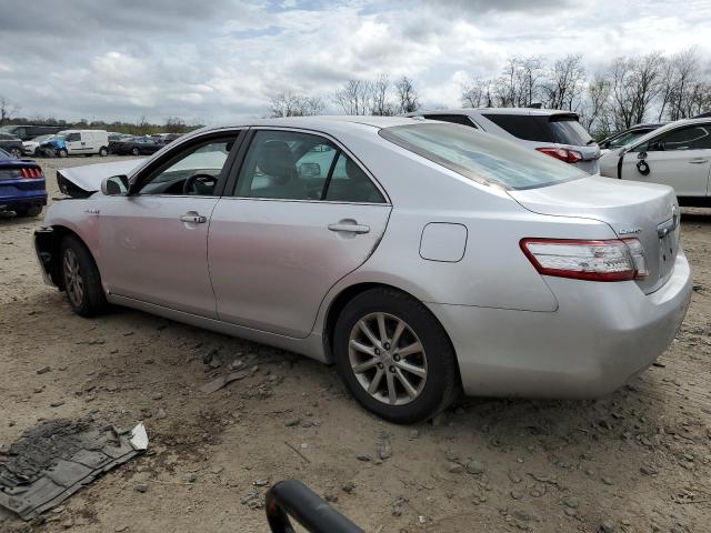 4T1BB3EK5BU142981 - 2011 TOYOTA CAMRY HYBRID SILVER photo 2