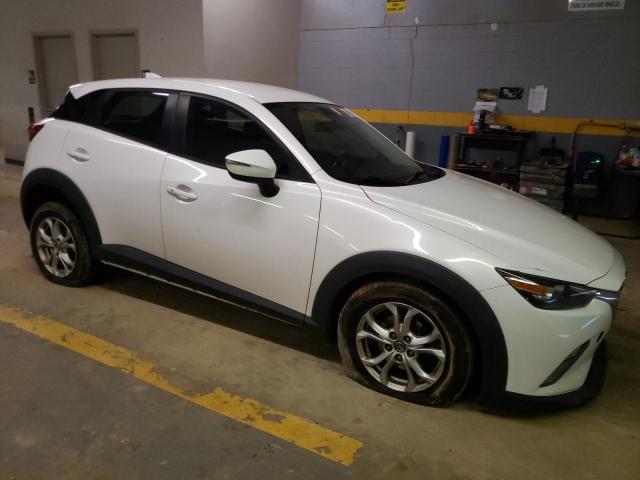 JM1DKBC71G0123381 - 2016 MAZDA CX-3 TOURING WHITE photo 4