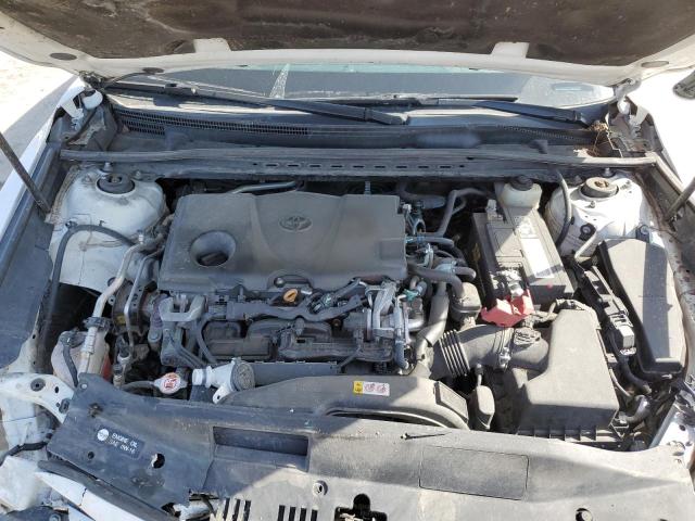 4T1B11HK7JU097771 - 2018 TOYOTA CAMRY L WHITE photo 11