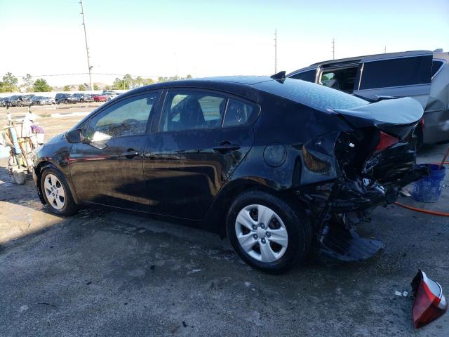 3KPFK4A70HE092902 - 2017 KIA FORTE LX BLACK photo 2