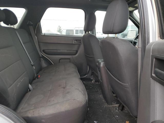 1FMCU93158KE00769 - 2008 FORD ESCAPE XLT SILVER photo 10