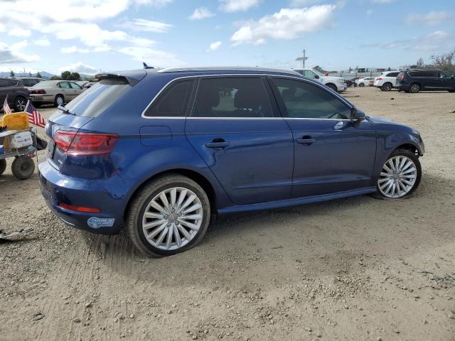 WAUSPBFF8GA066972 - 2016 AUDI A3 E-TRON PRESTIGE BLUE photo 3