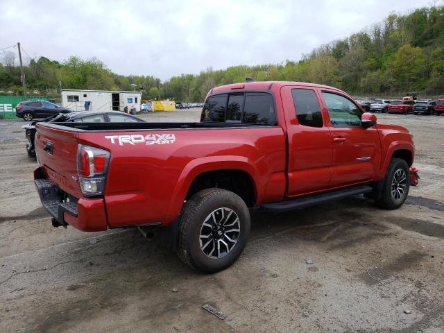 3TYSZ5AN9NT092322 - 2022 TOYOTA TACOMA ACCESS CAB RED photo 3