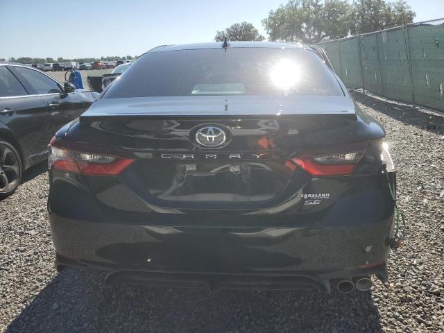 4T1G11AK3RU859537 - 2024 TOYOTA CAMRY SE NIGHT SHADE BLACK photo 6