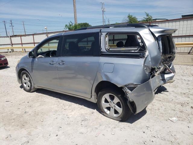 5TDKK3DC5BS068447 - 2011 TOYOTA SIENNA LE SILVER photo 2