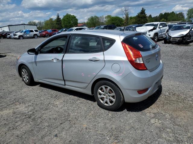 KMHCT5AE5CU013847 - 2012 HYUNDAI ACCENT GLS SILVER photo 2