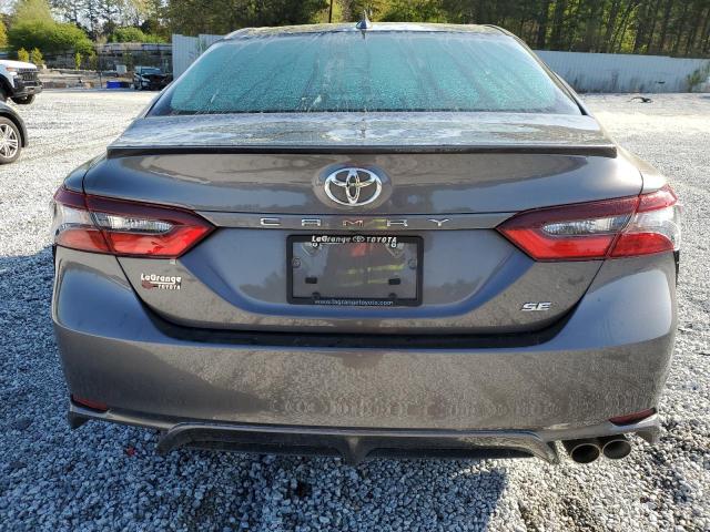 4T1G11AK8RU852485 - 2024 TOYOTA CAMRY SE NIGHT SHADE GRAY photo 6