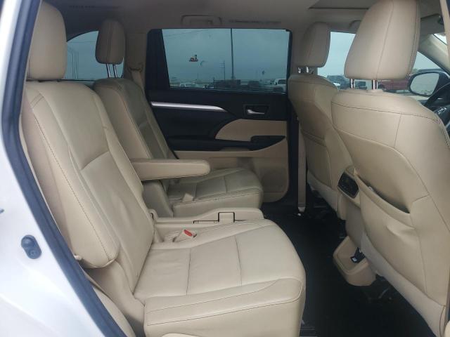 5TDKKRFH2FS108324 - 2015 TOYOTA HIGHLANDER XLE 白色 照片 11