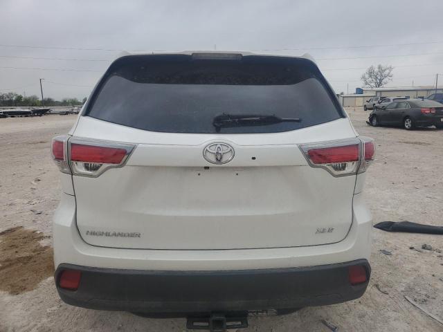 5TDKKRFH2FS108324 - 2015 TOYOTA HIGHLANDER XLE 白色 照片 6