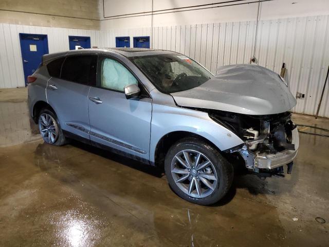 5J8TC2H53KL008872 - 2019 ACURA RDX TECHNOLOGY SILVER photo 4