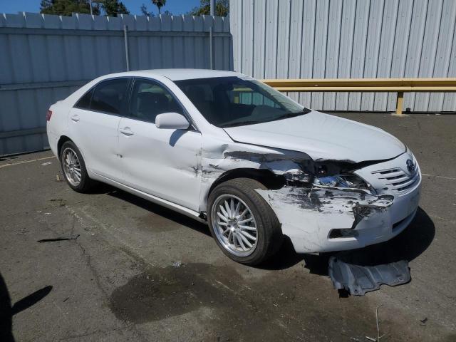 4T1BK46K17U556545 - 2007 TOYOTA CAMRY LE WHITE photo 4