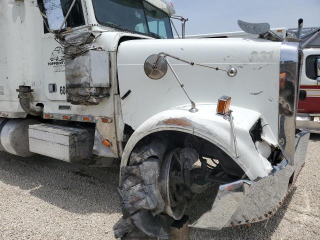 1FUJF6CK16DW30395 - 2006 FREIGHTLINER CONVENTION CLASSIC 120 Սպիտակ լուսանկար 9